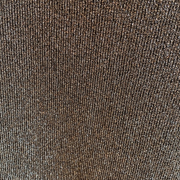 Gorgeous metallic dress - Picture 6 of 7